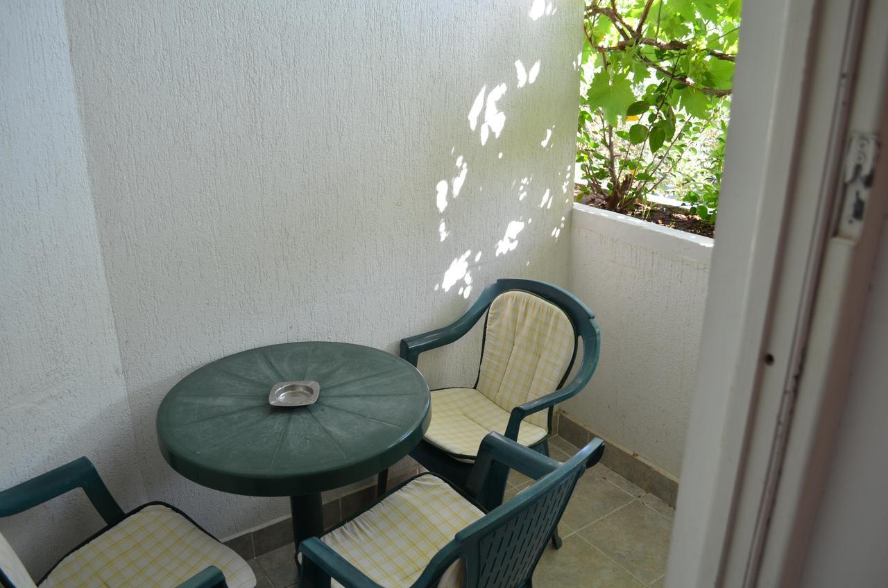 Amarillo Apartments Budva Exterior photo